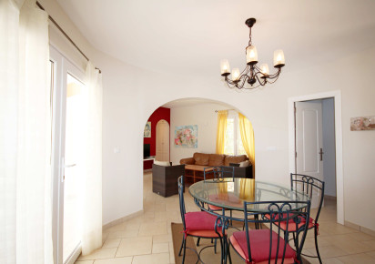 Alquiler a corto plazo · Villa · Jávea