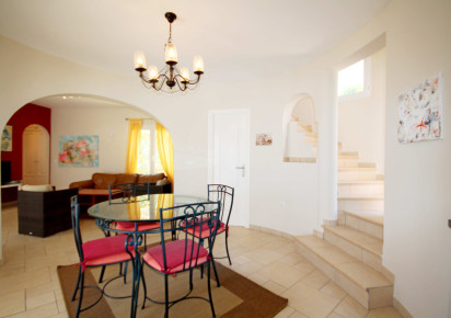 Alquiler a corto plazo · Villa · Jávea