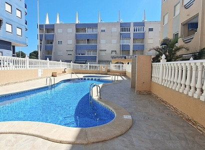 APARTAMENTO PLANTA BAJA - Reventa - Torrevieja - La mata