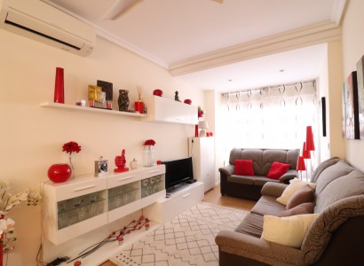 APARTAMENTO - Resale - Torrevieja - Torrevieja