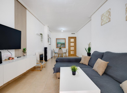 APARTAMENTO - Resale - Torrevieja - Villa Madrid