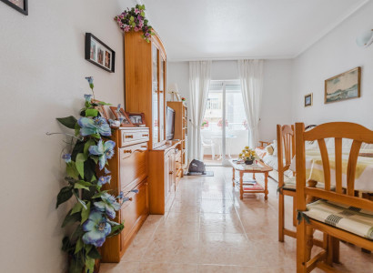 APARTAMENTO - Reventa - Torrevieja - Villa Madrid