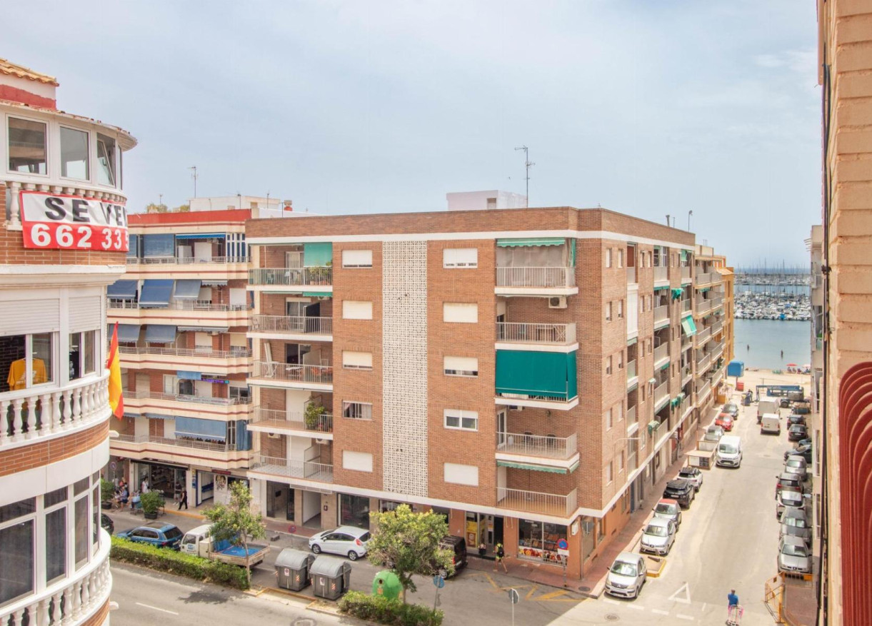 APARTAMENTO · Rynek wtórny · Torrevieja · TBHST-34776