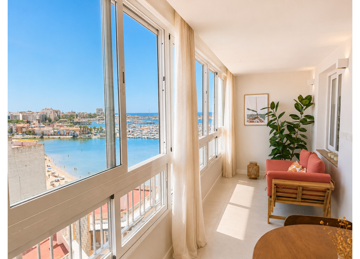 APARTAMENTO · Wynajem długoterminowy · Torrevieja · TBHST-13639