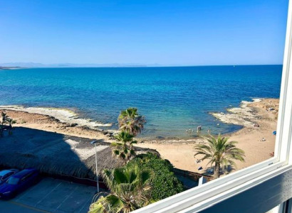 Apartment · Alquiler a largo plazo · Torrevieja · Cabo cervera
