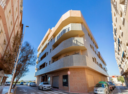 Apartment / flat - Resale - Torrevieja - Torrelamata - La Mata