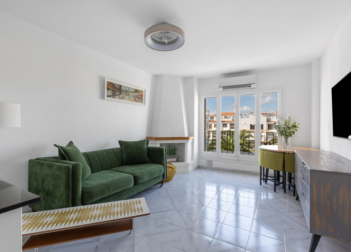 Apartment - Flat · Sale · La Mata · TBHGR-29203