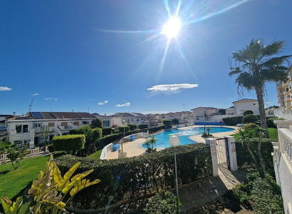 Apartment - Resale - La Mata - La Mata