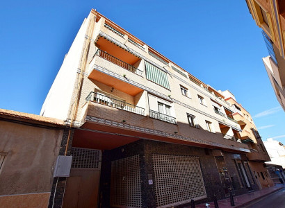 Apartment - Resale - Torrevieja - Centro