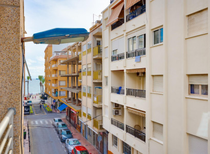 Apartment - Resale - Torrevieja - Paseo maritimo