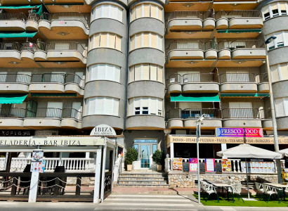 Apartment - Resale - Torrevieja - Playa de los Locos