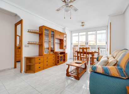 Apartment - Resale - Torrevieja - Playa del cura
