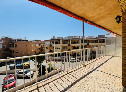 Apartment - Sale - La Mata - La Mata