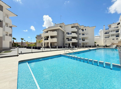 Apartment - Sale - Orihuela Costa - villamartin