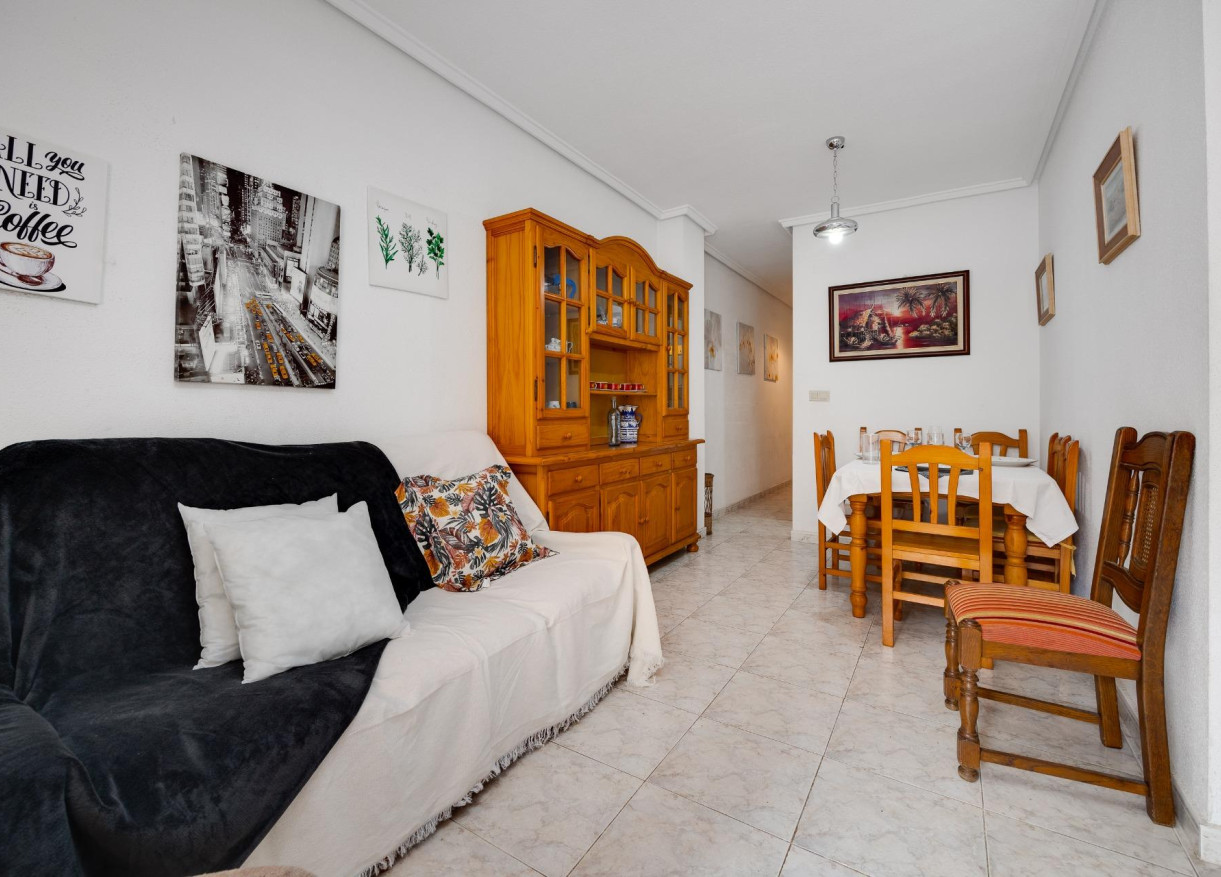 Apartment · Sale · Torrevieja · DY-13821