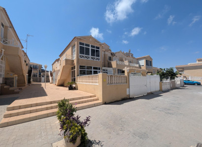 Bungalow - Resale - Torrevieja - Centro