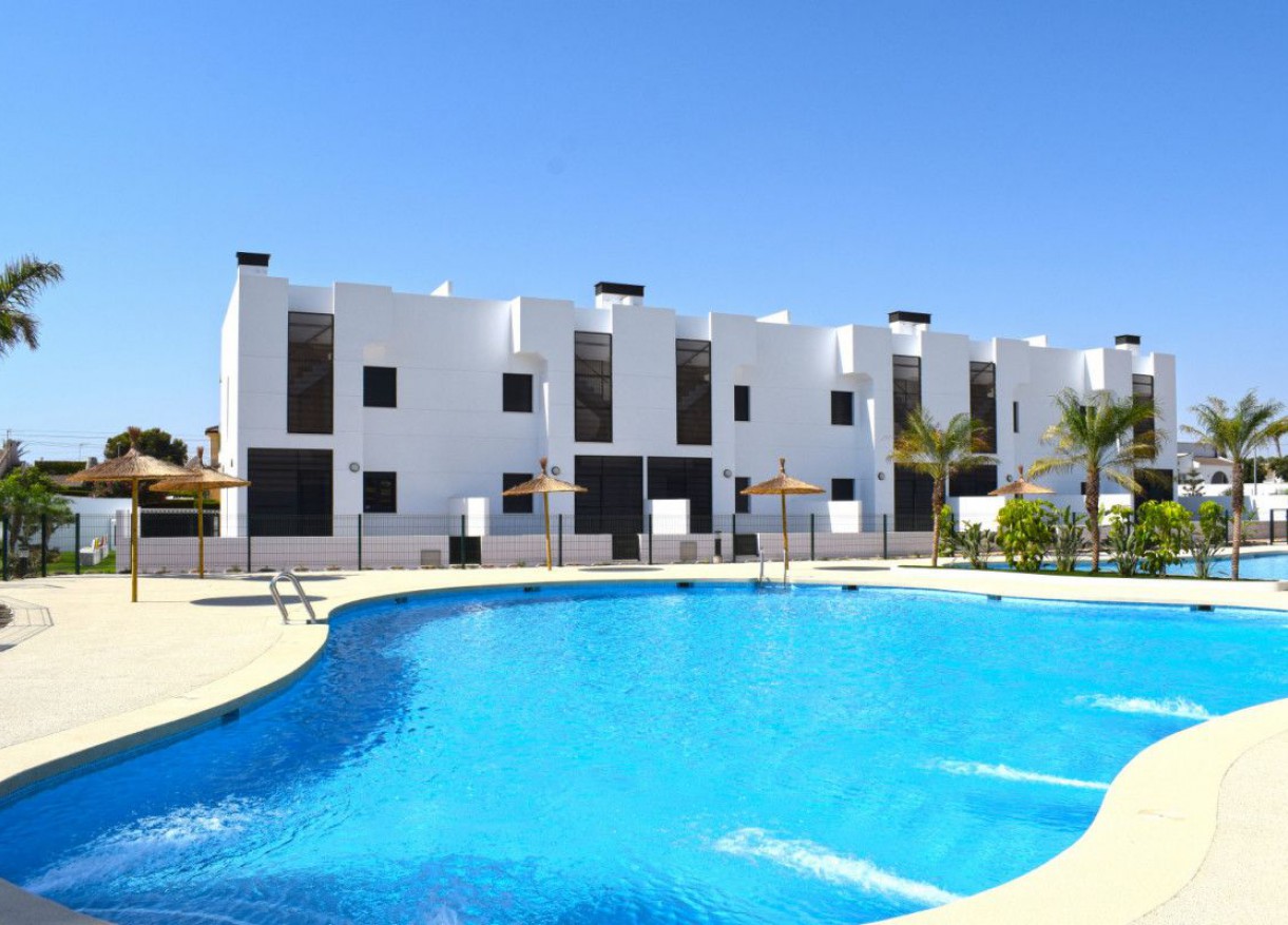 Bungalows Planta Alta · Nueva construcción  · Pilar de la Horadada · TBH668