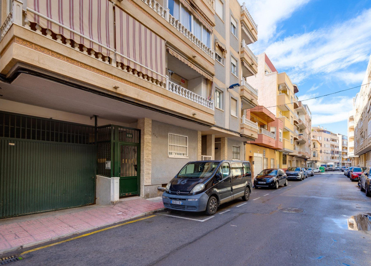 Garage · Rynek wtórny · Torrevieja · DY-97546