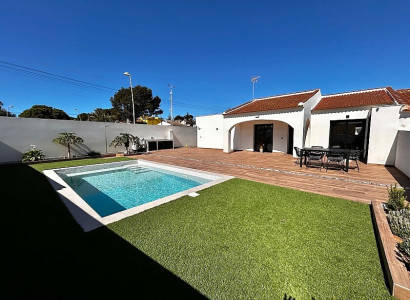 Luxury villa - Reventa - Torrevieja - Los balcones