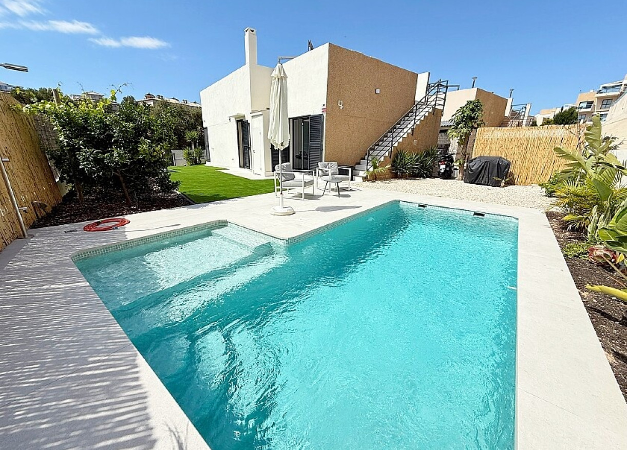 Luxury villa · Sale · Orihuela Costa · OL-15879