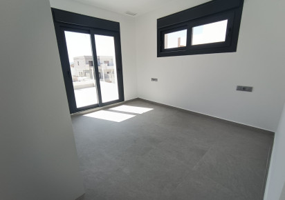 New Build · Semi-detached house · Daya Nueva