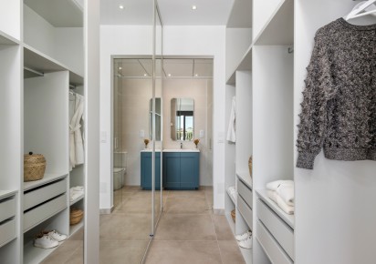 New Build · Villa · Dolores Town