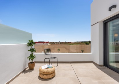 New Build · Villa · Dolores Town