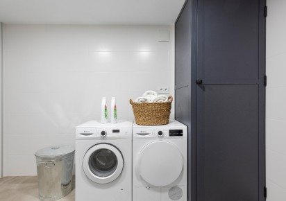 New Build · Villa · Dolores Town