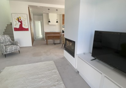 New Build · Villas · Daya Nueva