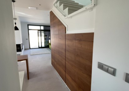 New Build · Villas · Daya Nueva