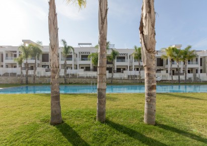 Nueva construcción  · Bungalow · Torrevieja · Los balcones