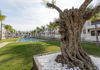 Nueva construcción  · Bungalow · Torrevieja · Los balcones