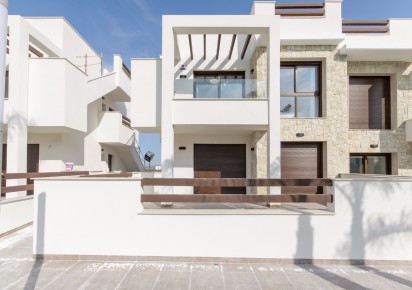 Nueva construcción  · Bungalow · Torrevieja · Los balcones