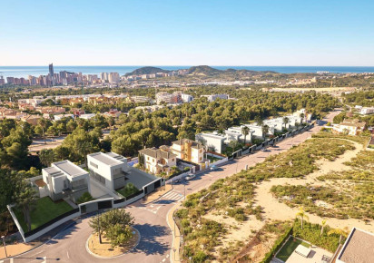 Nueva construcción  · detached house · Finestrat