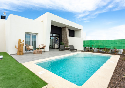 Nueva construcción  · Semi-detached house · Algorfa · la finca golf