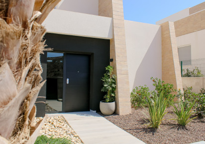 Nueva construcción  · Semi - Detached Villa · Algorfa · la finca golf