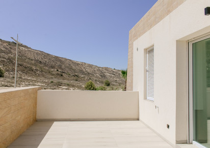 Nueva construcción  · Semi - Detached Villa · Algorfa · la finca golf