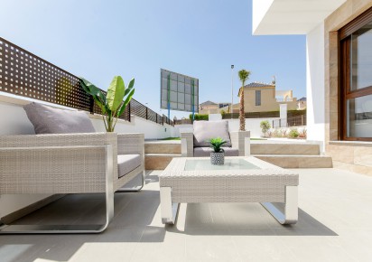 Nueva construcción  · Townhouse · Torrevieja · Los balcones