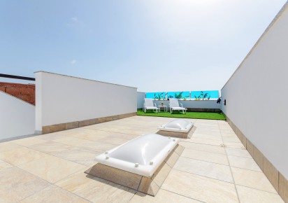 Nueva construcción  · Townhouse · Torrevieja · Los balcones