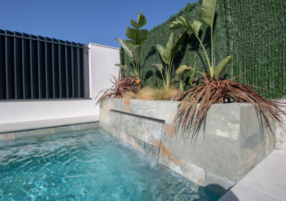 Nueva construcción  · Villa · Finestrat