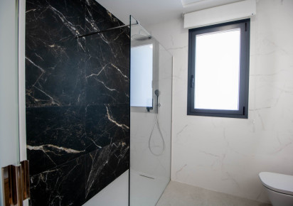 Nueva construcción  · Villa · Finestrat