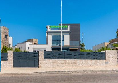 Nueva construcción  · Villas · Murcia · PLAYA HONDA