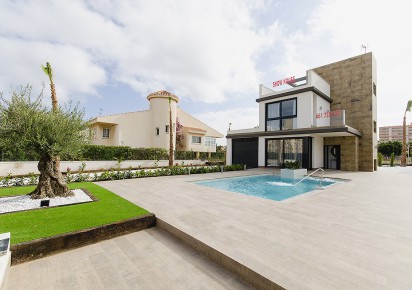 Nueva construcción  · Villas · Orihuela Costa · Dehesa de Campoamor