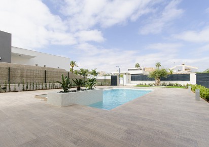 Nueva construcción  · Villas · Orihuela Costa · Dehesa de Campoamor