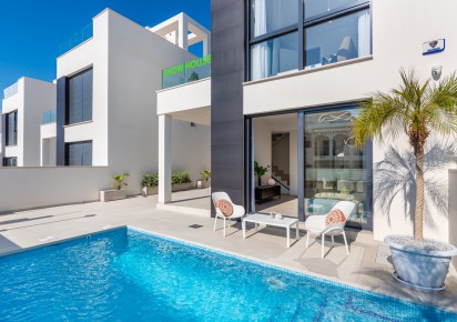 Nueva construcción  · Villas · Orihuela Costa · Punta Prima