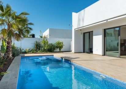 Nueva construcción  · Villas · Pilar de la Horadada · PILAR DE LA HORADADA