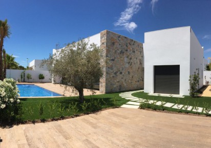 Nueva construcción  · Villas · Pilar de la Horadada · PILAR DE LA HORADADA