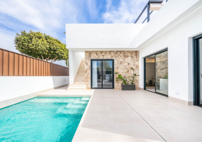 Nueva construcción  · Villas · ROLDAN