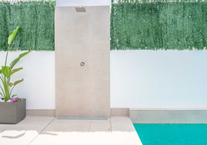 Nueva construcción  · Villas · ROLDAN