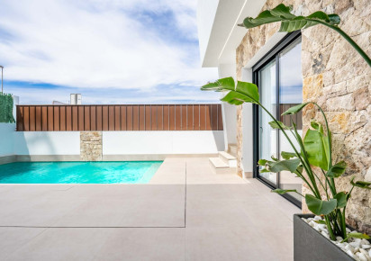 Nueva construcción  · Villas · ROLDAN